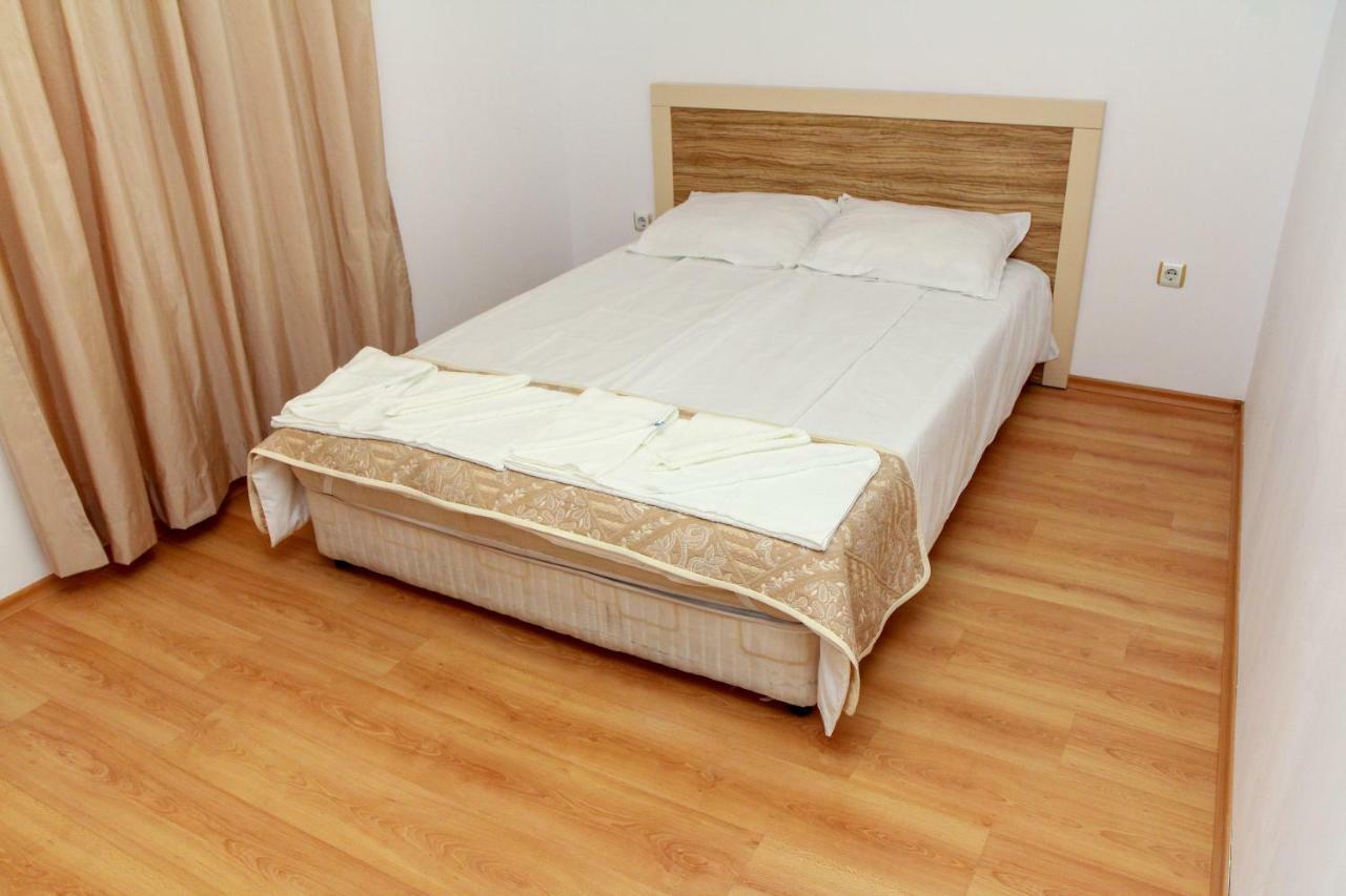 Guest Apartments Salena Sunny Beach Ngoại thất bức ảnh