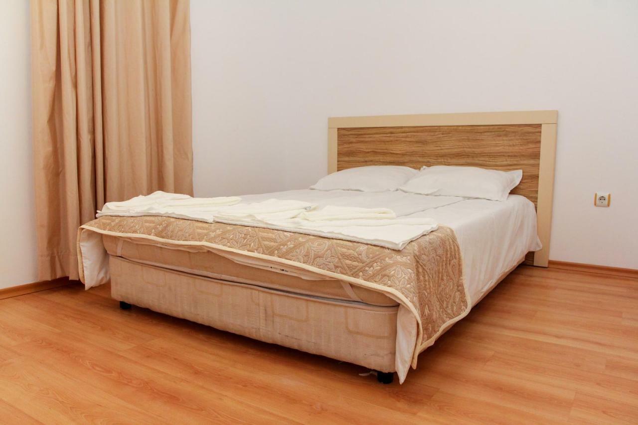 Guest Apartments Salena Sunny Beach Ngoại thất bức ảnh