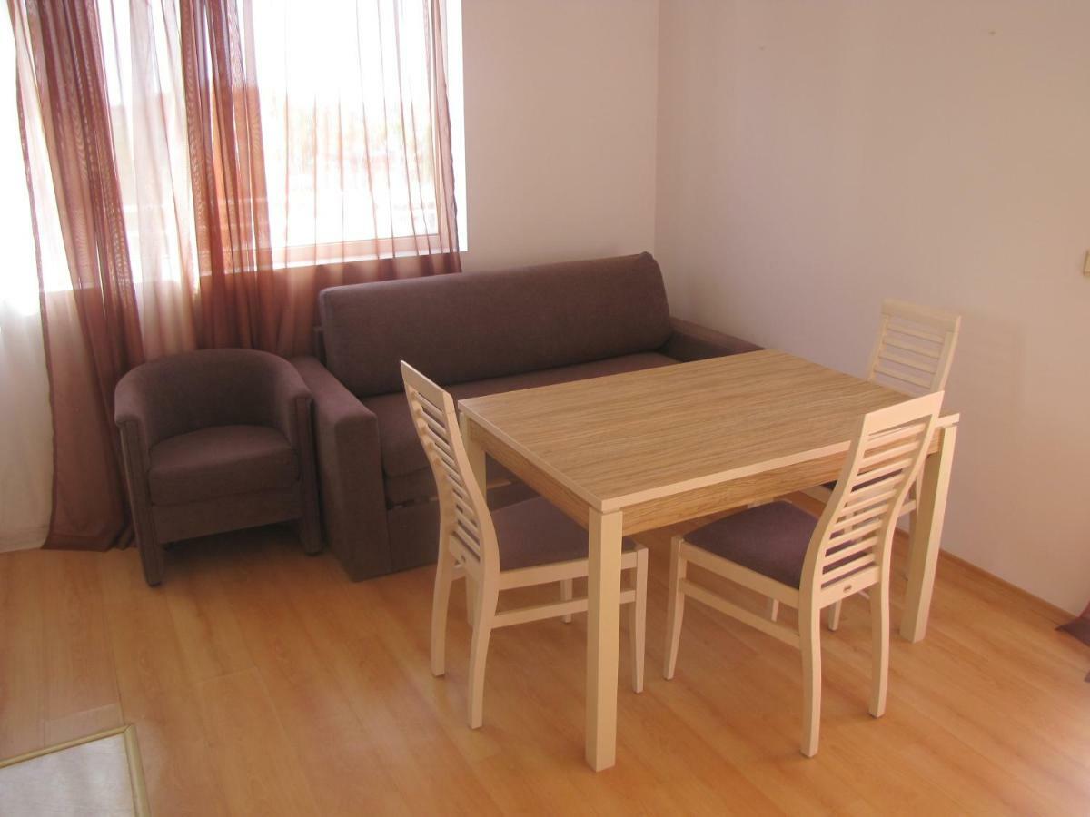 Guest Apartments Salena Sunny Beach Ngoại thất bức ảnh