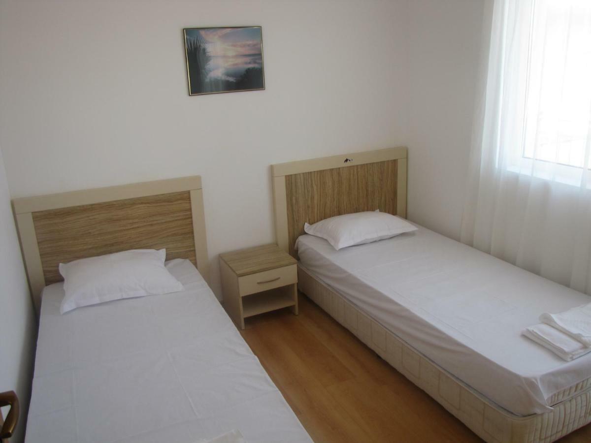 Guest Apartments Salena Sunny Beach Ngoại thất bức ảnh